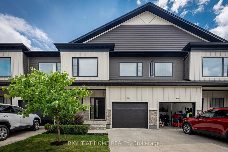 home for lease on 904-360 Quarter Town Line