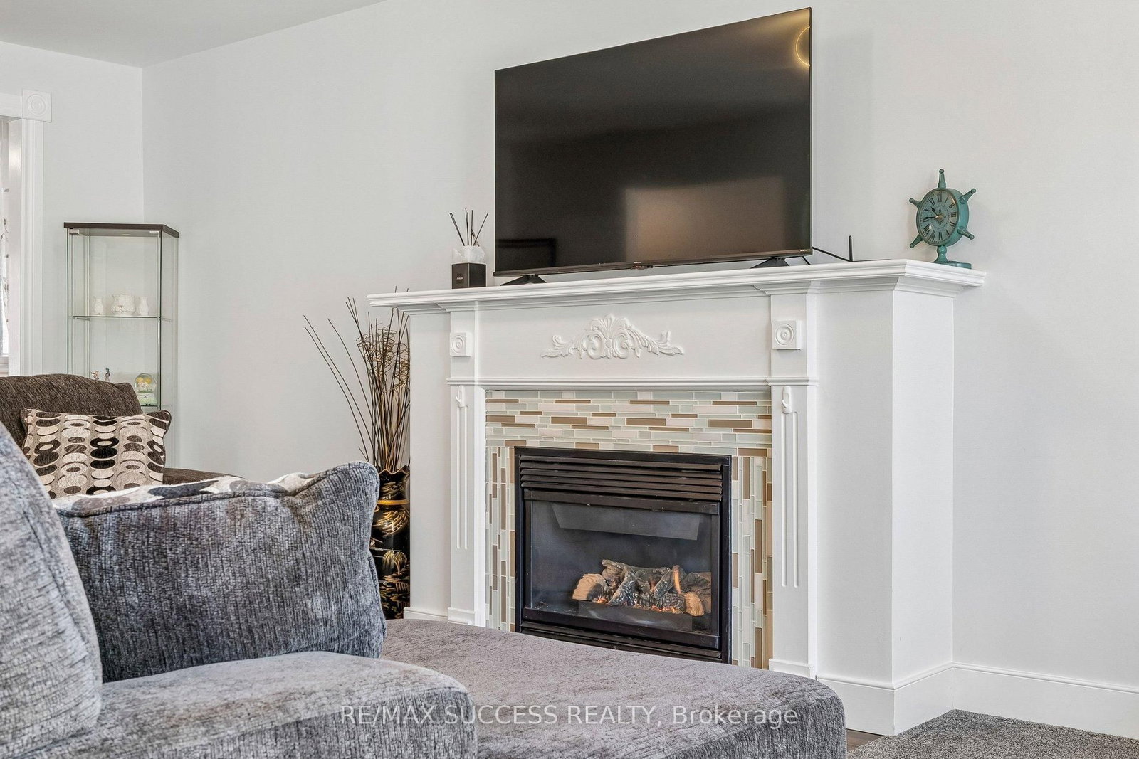 Detached House for sale at 202 Braithwaite Avenue, Hamilton, Ontario, L9G 5A6 - Ancaster - MLS: X12929376