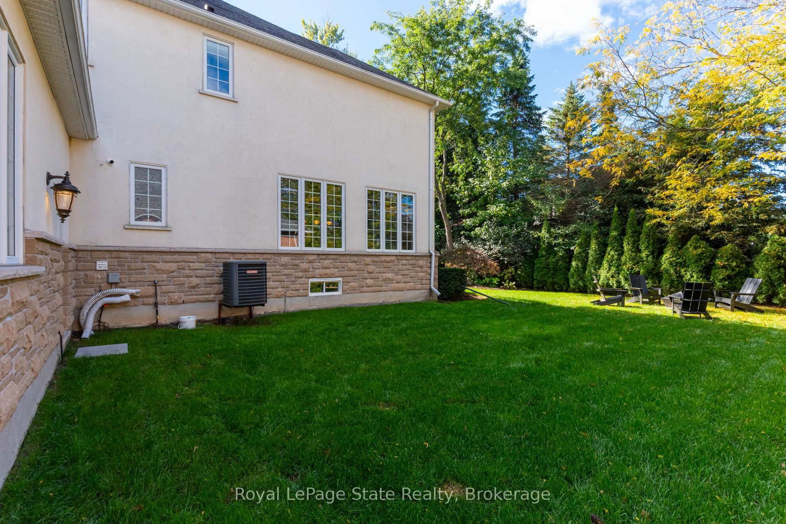 Detached House for sale at 234 Lovers Lane, Hamilton, Ontario, L9G 5B9 - Ancaster - MLS: X12929460