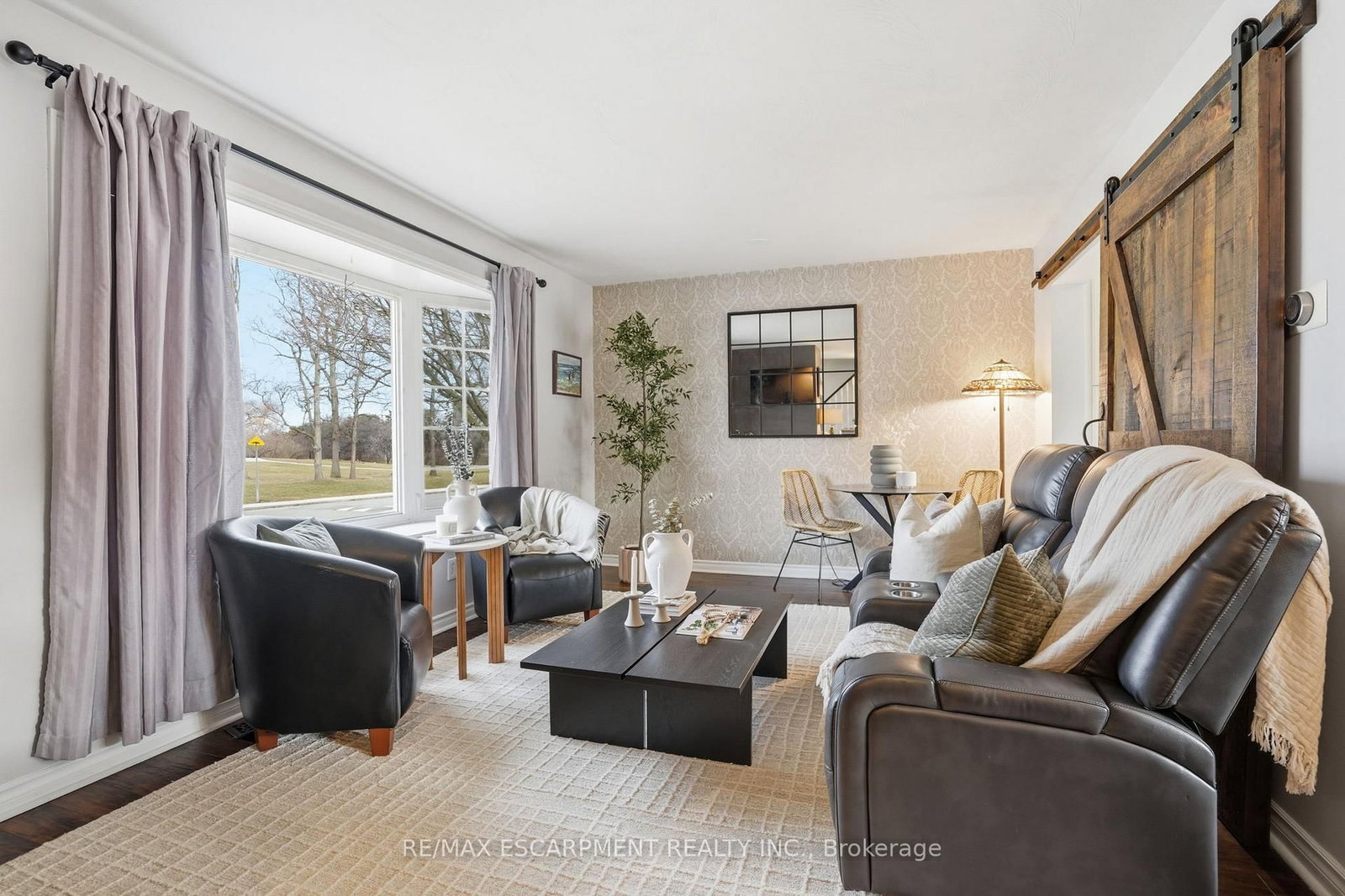 65 Rolston Drive - Photo 3