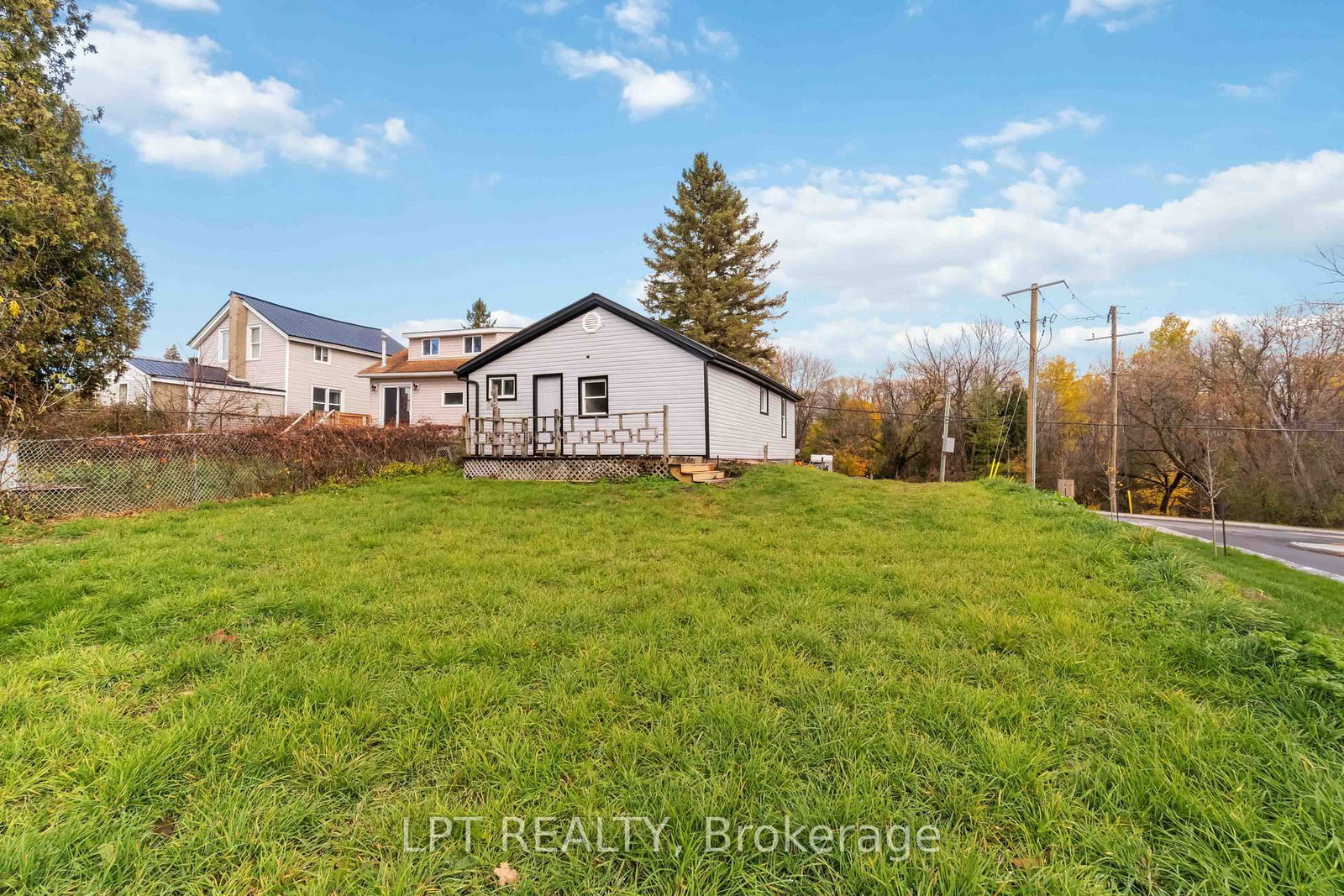 Listing Image 44