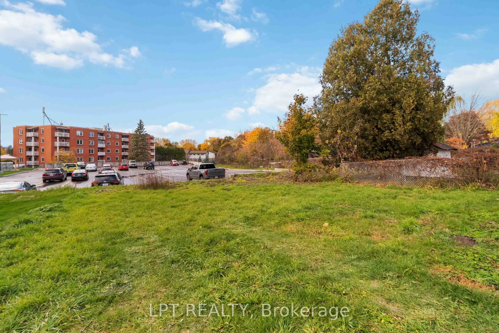 Listing Image 49