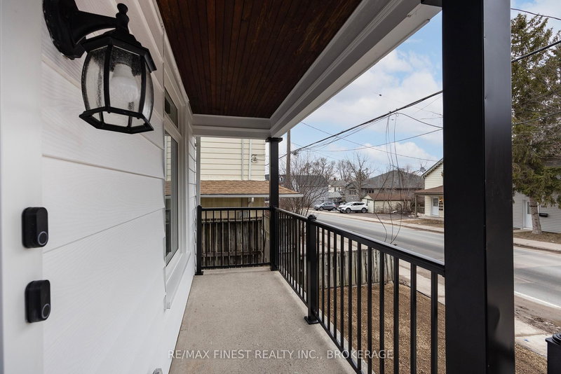 184 Montreal St, Kingston, K7K 3G4 | Image 3