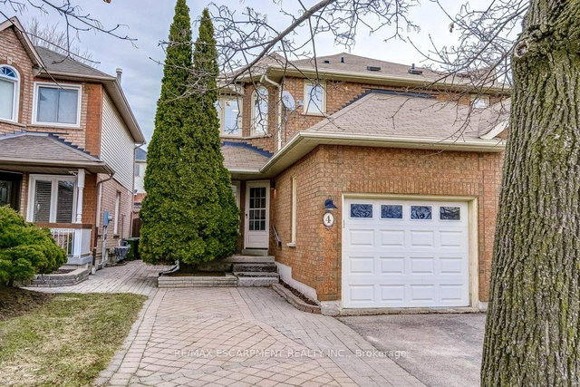 4 Harnesworth Crescent