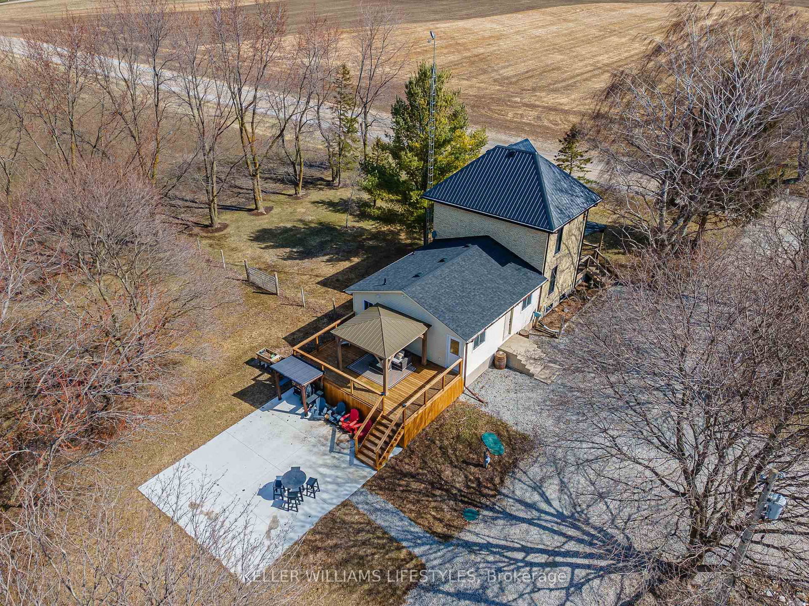 Listing Image 7
