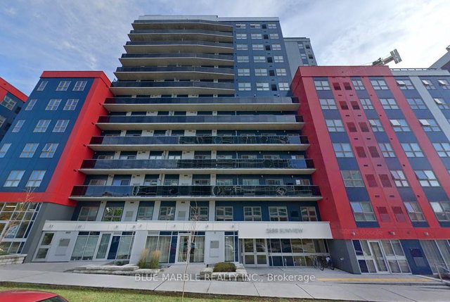 268 - 258B Sunview Street