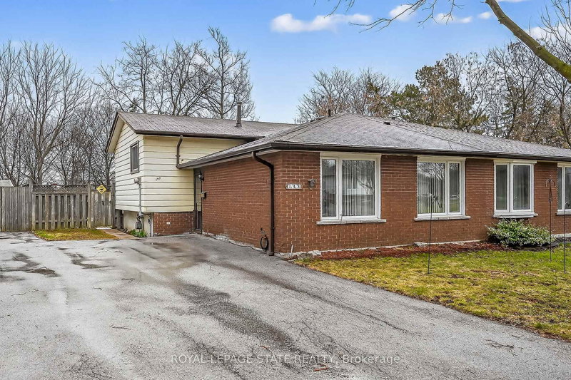 143 Cranbrook Dr, Hamilton, L9C 4S5 | Image 2