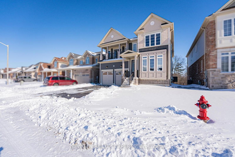 9218 White Oak Ave N, Niagara Falls, L2G 0E9 | Image 2