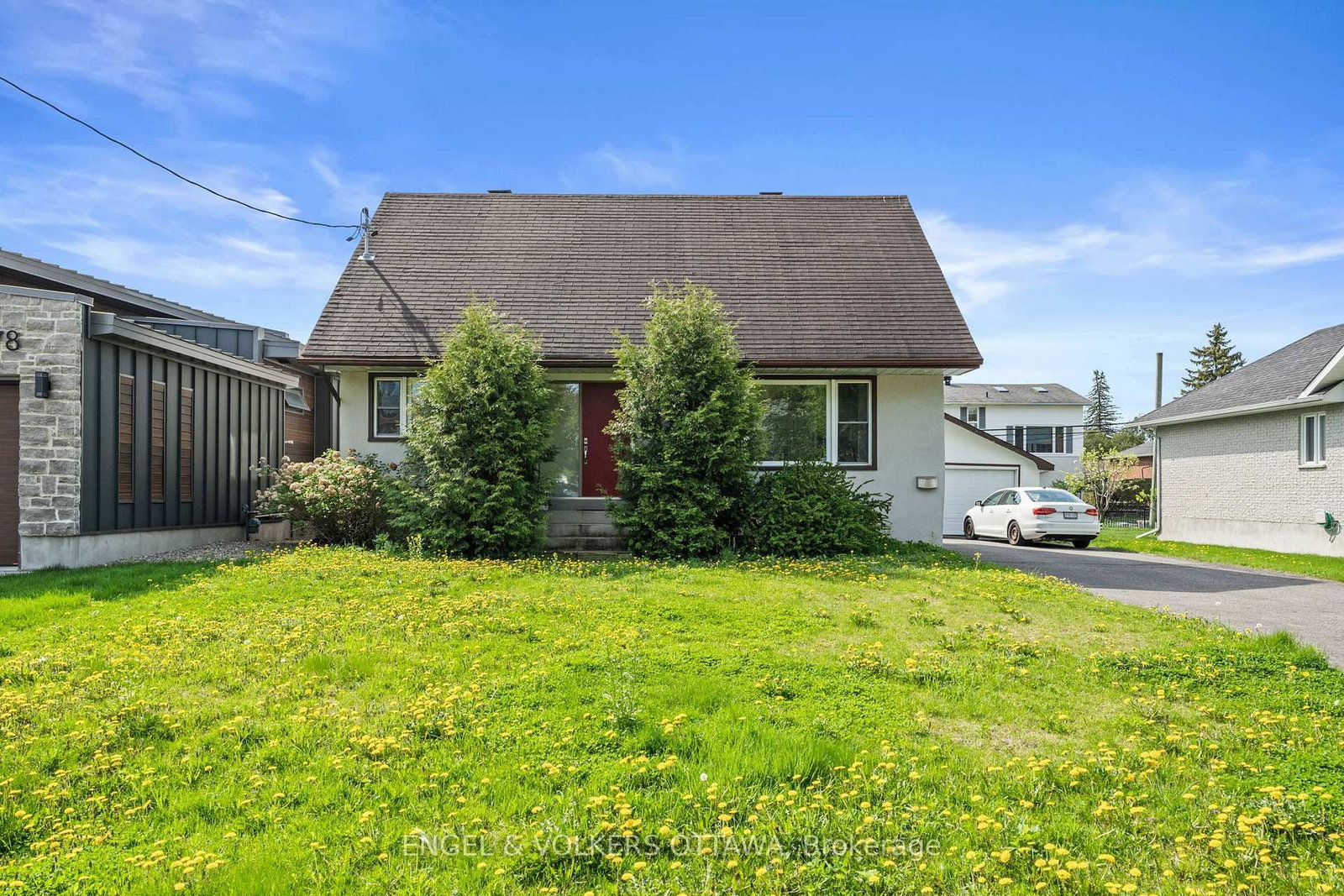 1372 Ridgedale Street • Ottawa, ON photo 1