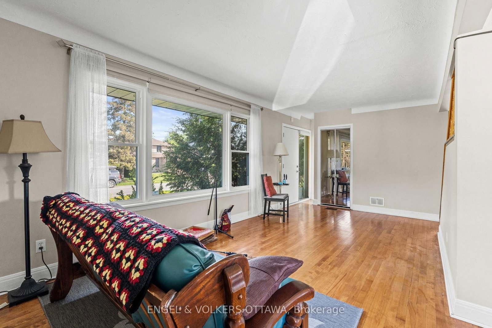 1372 Ridgedale Street • Ottawa, ON photo 10