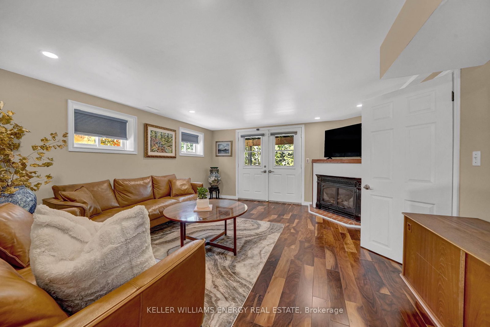 11858 Loyalist Parkway • Prince Edward County, ON photo 39