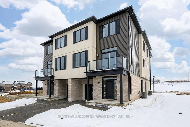 15 - 2590 Sheffield Blvd, London South, N6M 0G4 | Image 2