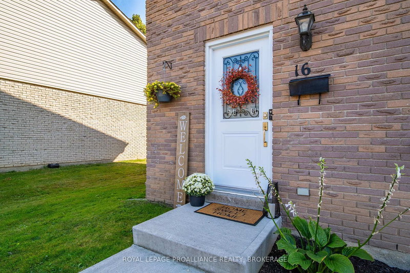 home for sale on 16 Rosemund Crescent