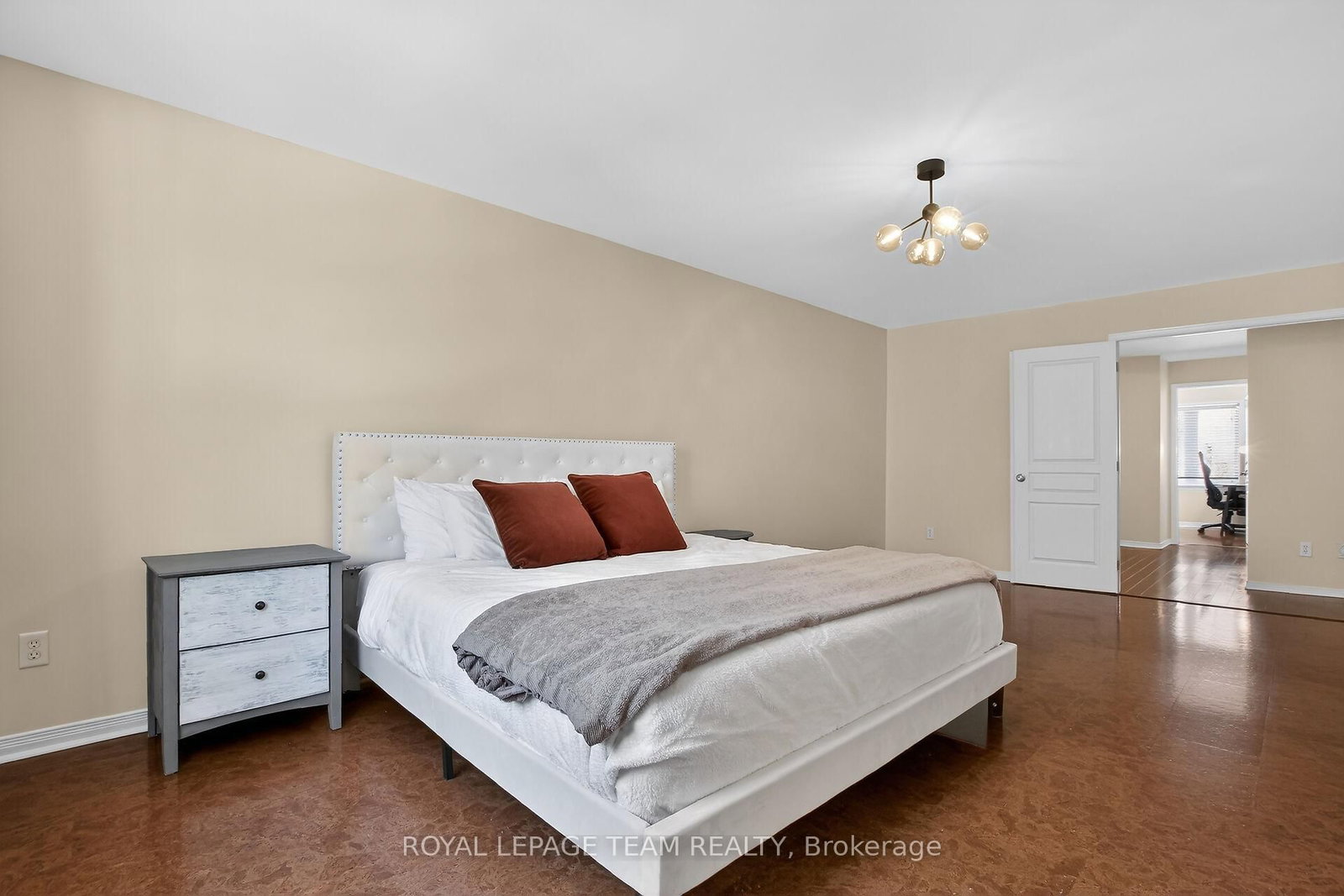 Townhouse for sale at 19 Goldthorpe Private, Ottawa, Ontario, K2J 5L6 - Barrhaven - Stonebridge - MLS: X12930228