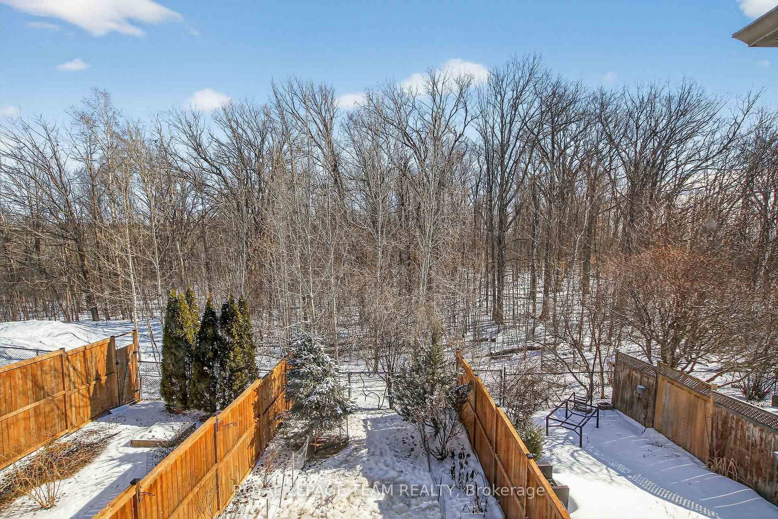 Townhouse for sale at 19 Goldthorpe Private, Ottawa, Ontario, K2J 5L6 - Barrhaven - Stonebridge - MLS: X12930228