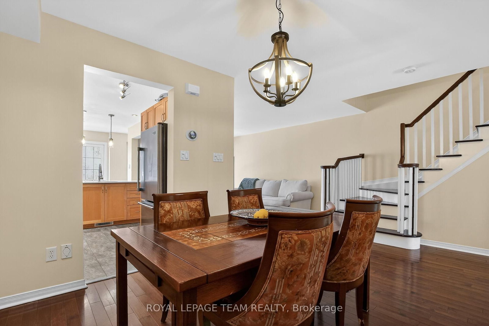 Townhouse for sale at 19 Goldthorpe Private, Ottawa, Ontario, K2J 5L6 - Barrhaven - Stonebridge - MLS: X12930228