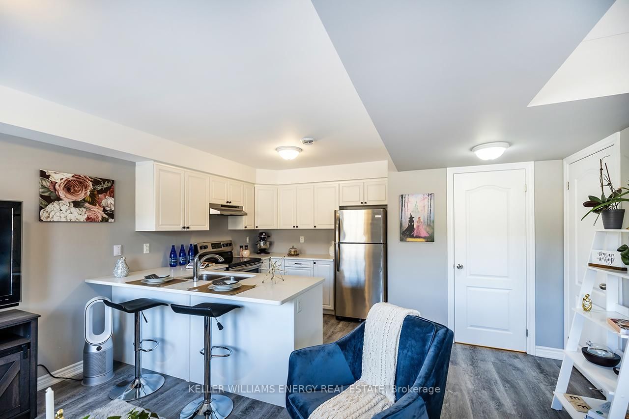 450 Lonsberry Drive, Unit 310 - Photo 14