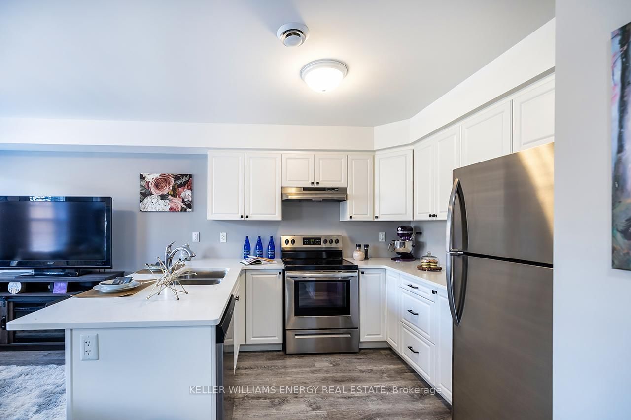 450 Lonsberry Drive, Unit 310 - Photo 17