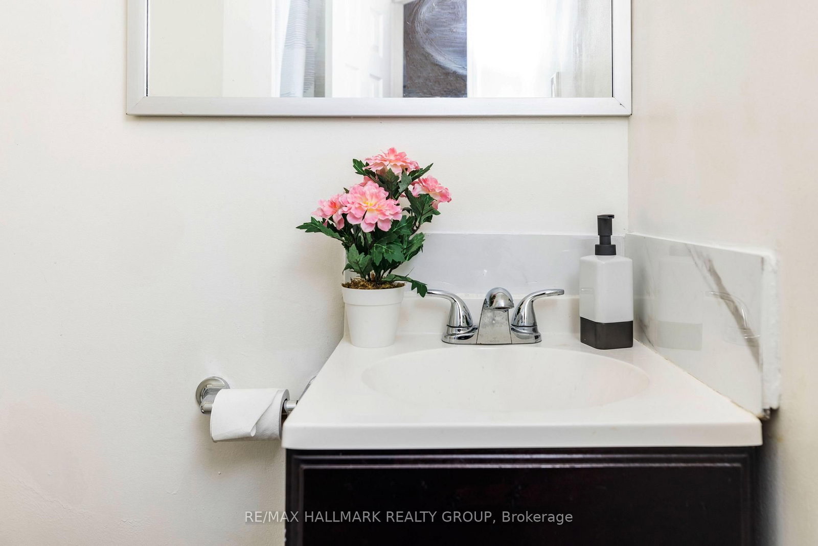 456 BRONSON Avenue, Unit 3 - Photo 14