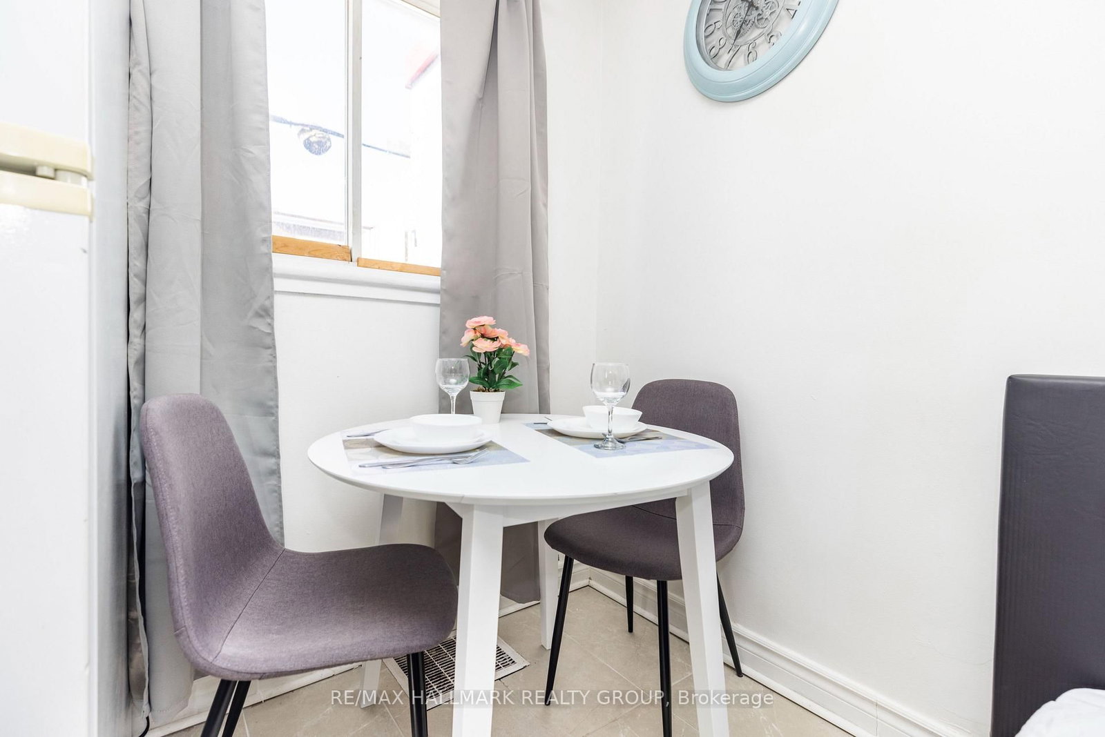 456 BRONSON Avenue, Unit 3 - Photo 9