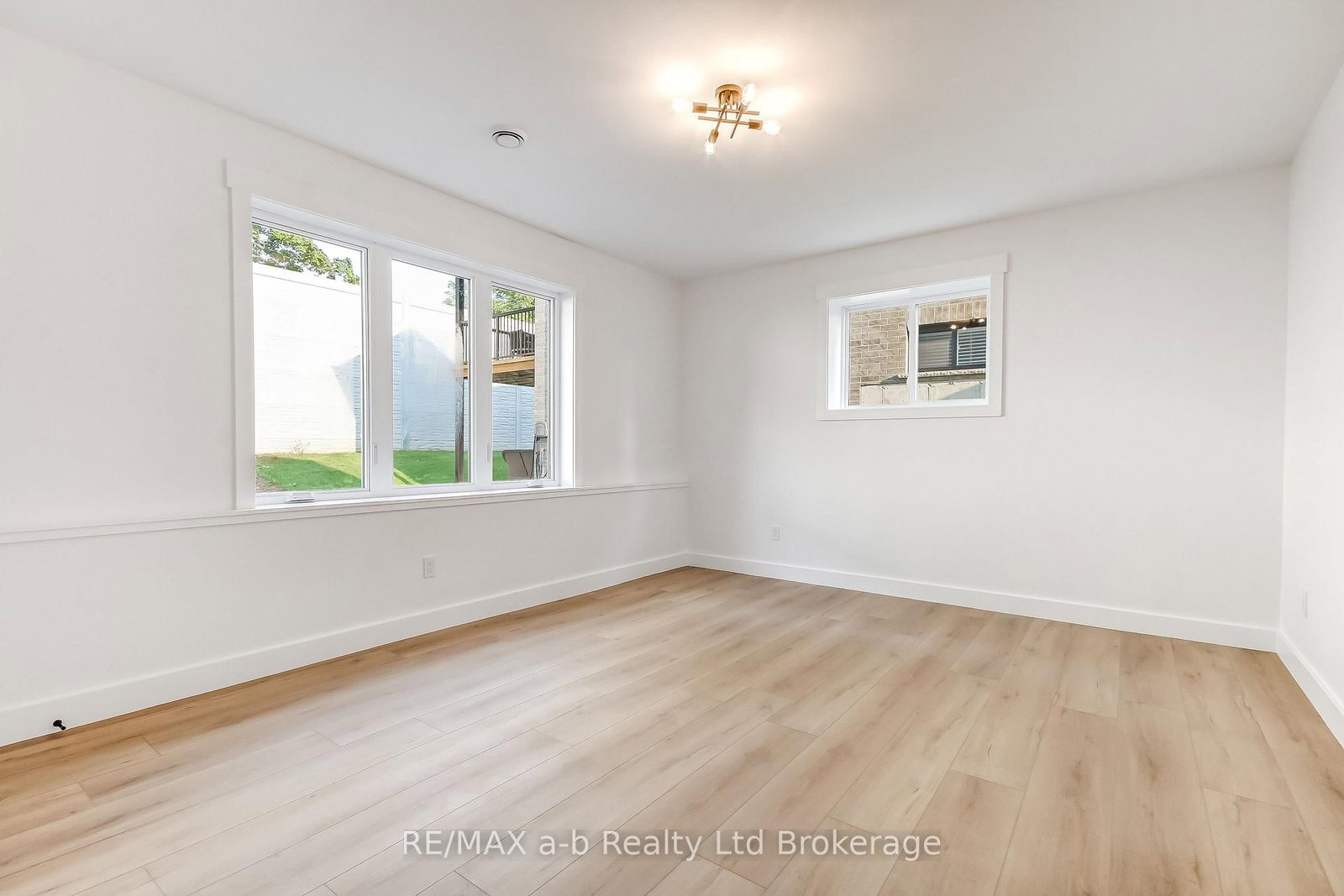 74 Herb Street • Norwich, ON photo 25
