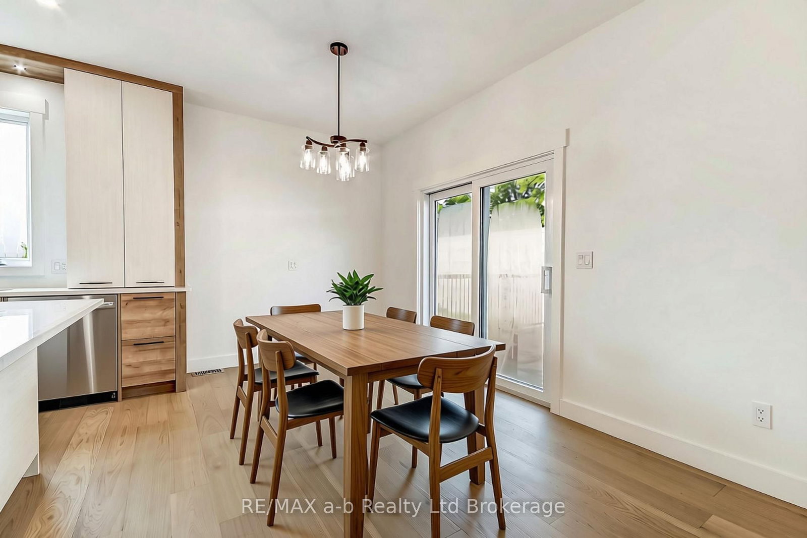 74 Herb Street • Norwich, ON photo 9