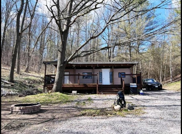 UNIT 154 - 248 Pinnacle Hill Road N