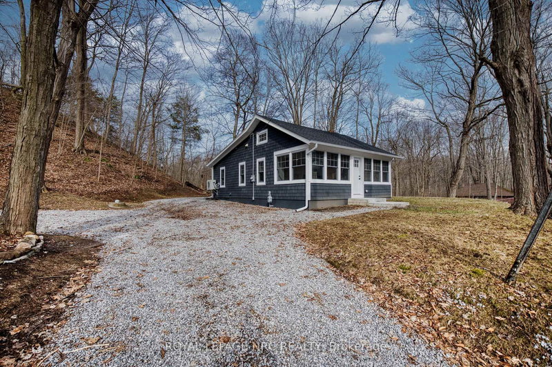 home for sale on 212 Holloway Bay Road