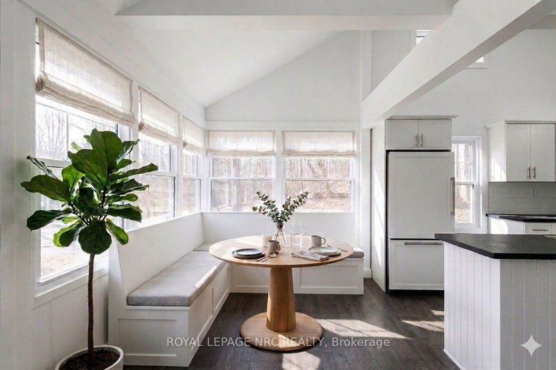 212 Holloway Bay Rd, Port Colborne, L0S 1R0 | Image 3