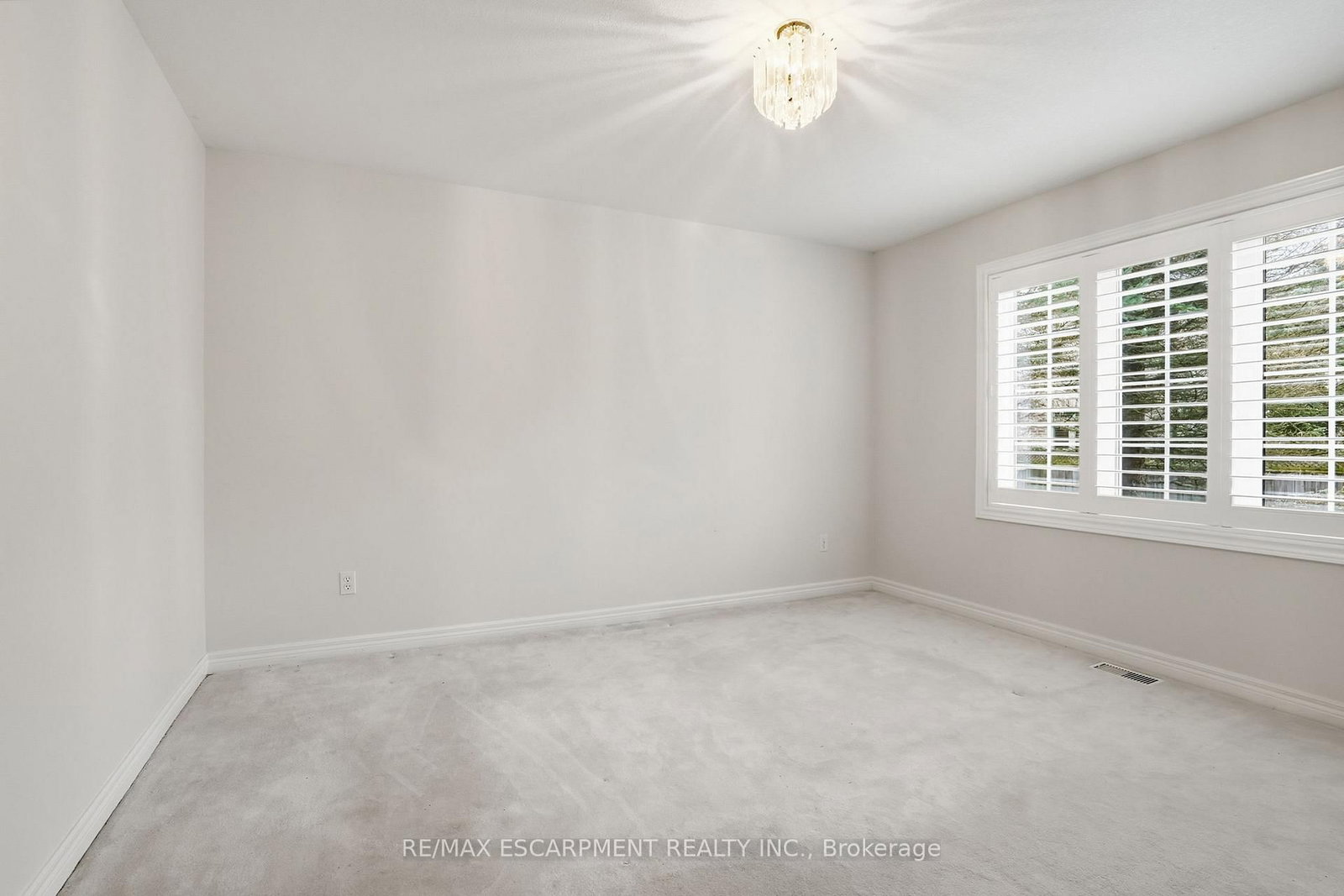 Detached House for sale at 65 Jerseyville Road, Hamilton, Ontario, L9G 1K2 - Ancaster - MLS: X12930910