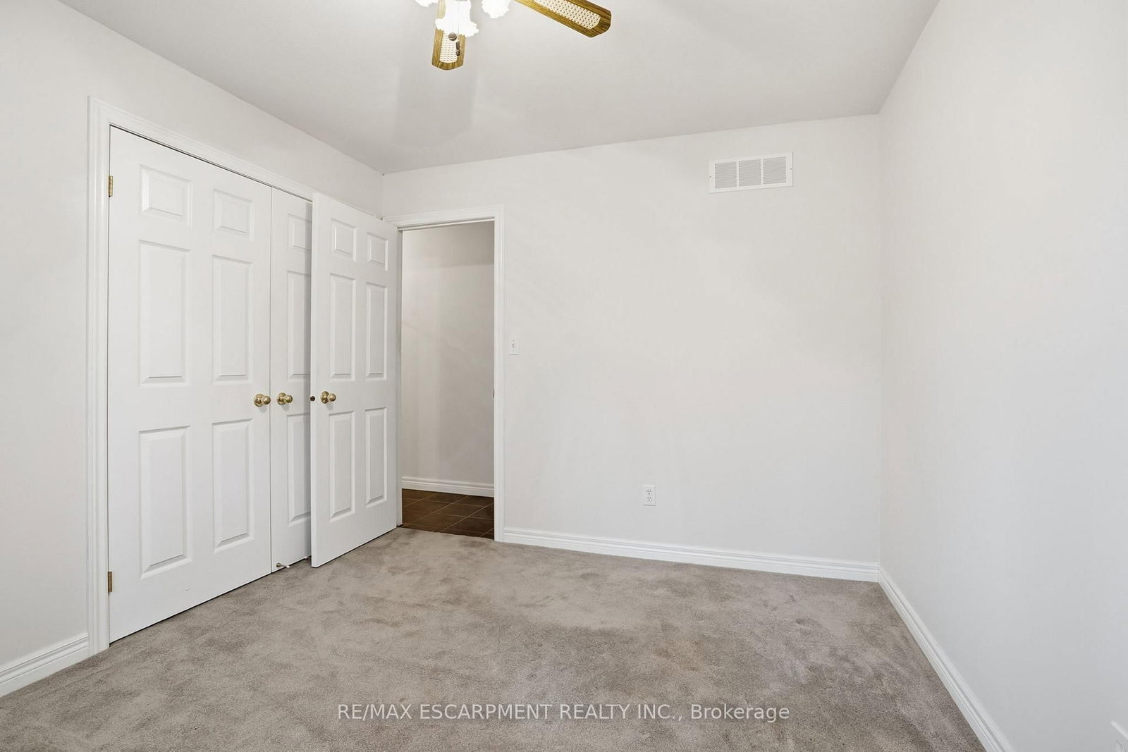 Detached House for sale at 65 Jerseyville Road, Hamilton, Ontario, L9G 1K2 - Ancaster - MLS: X12930910