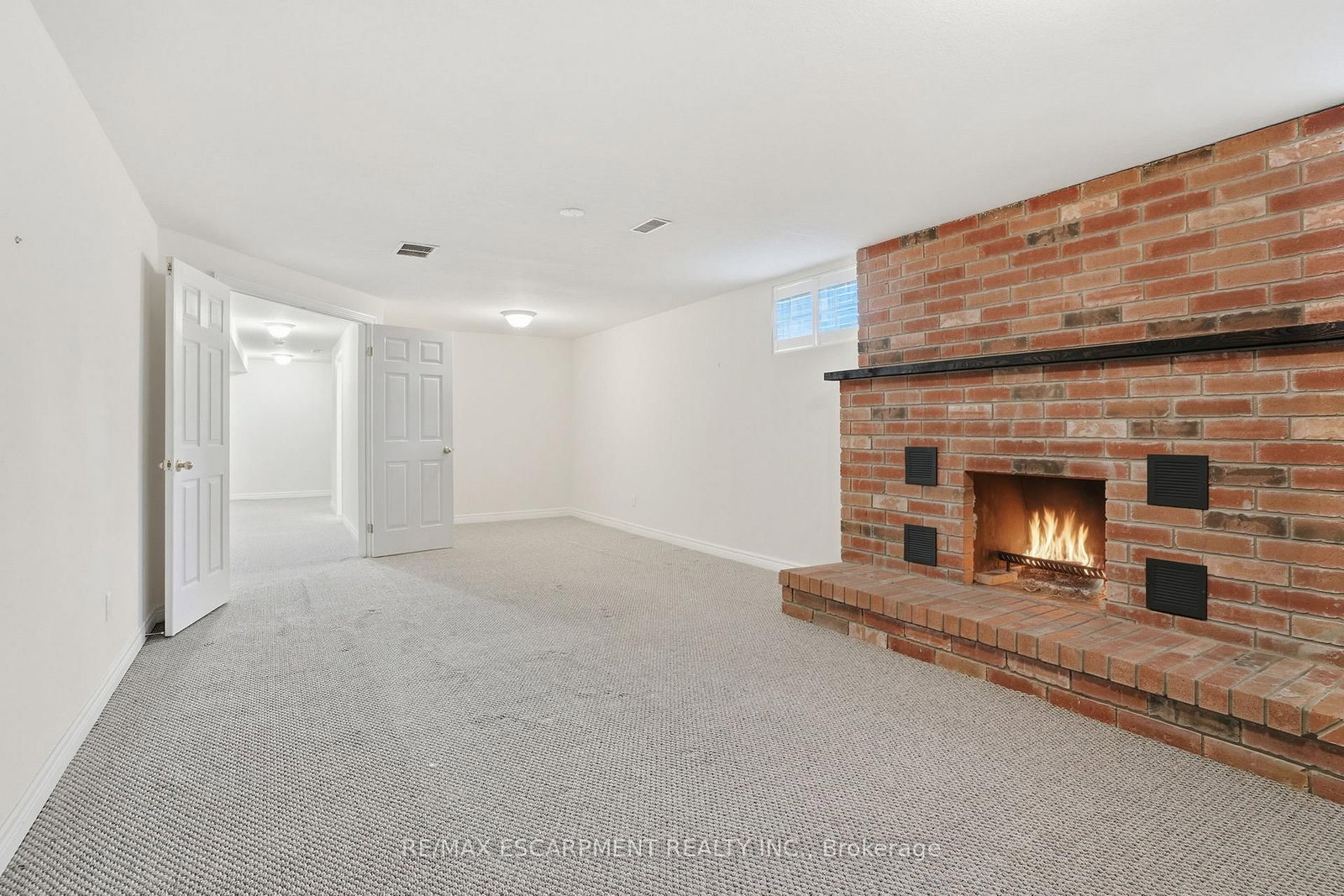 Detached House for sale at 65 Jerseyville Road, Hamilton, Ontario, L9G 1K2 - Ancaster - MLS: X12930910