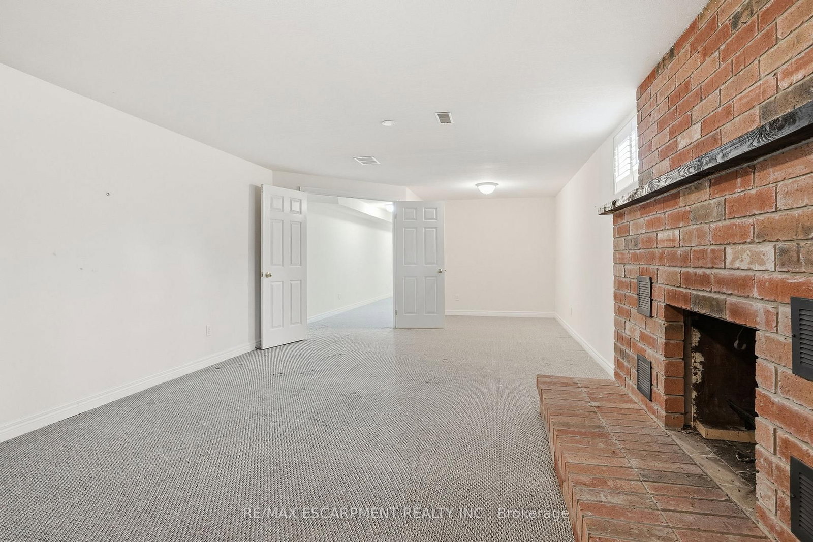 Detached House for sale at 65 Jerseyville Road, Hamilton, Ontario, L9G 1K2 - Ancaster - MLS: X12930910