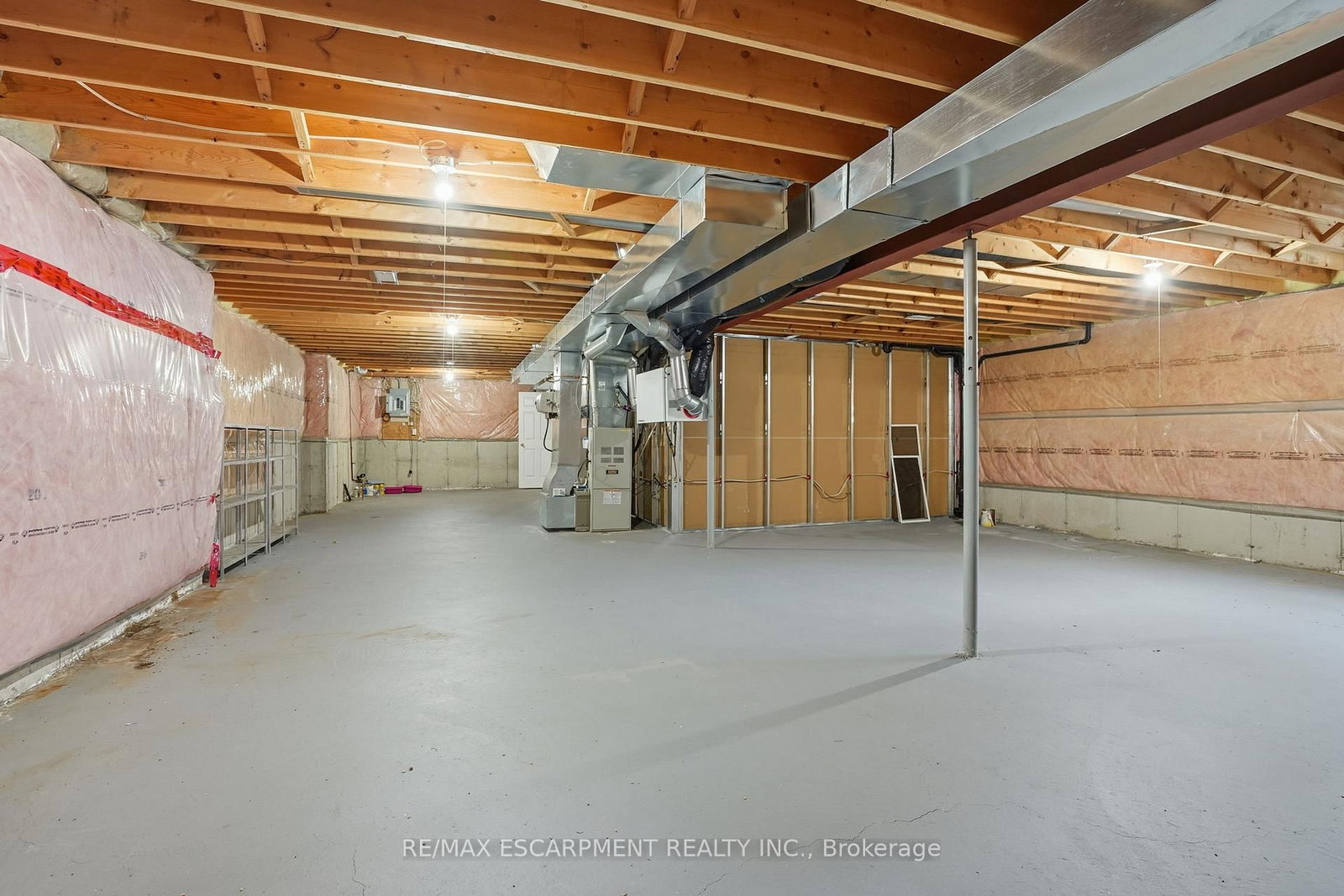 Detached House for sale at 65 Jerseyville Road, Hamilton, Ontario, L9G 1K2 - Ancaster - MLS: X12930910