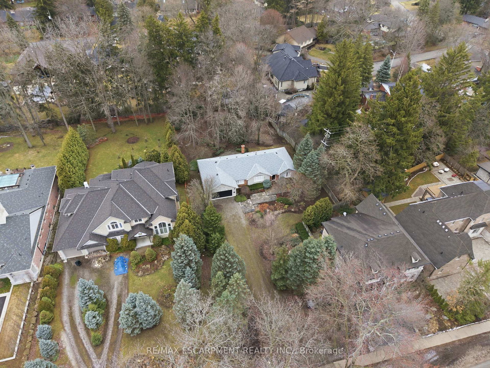 Detached House for sale at 65 Jerseyville Road, Hamilton, Ontario, L9G 1K2 - Ancaster - MLS: X12930910