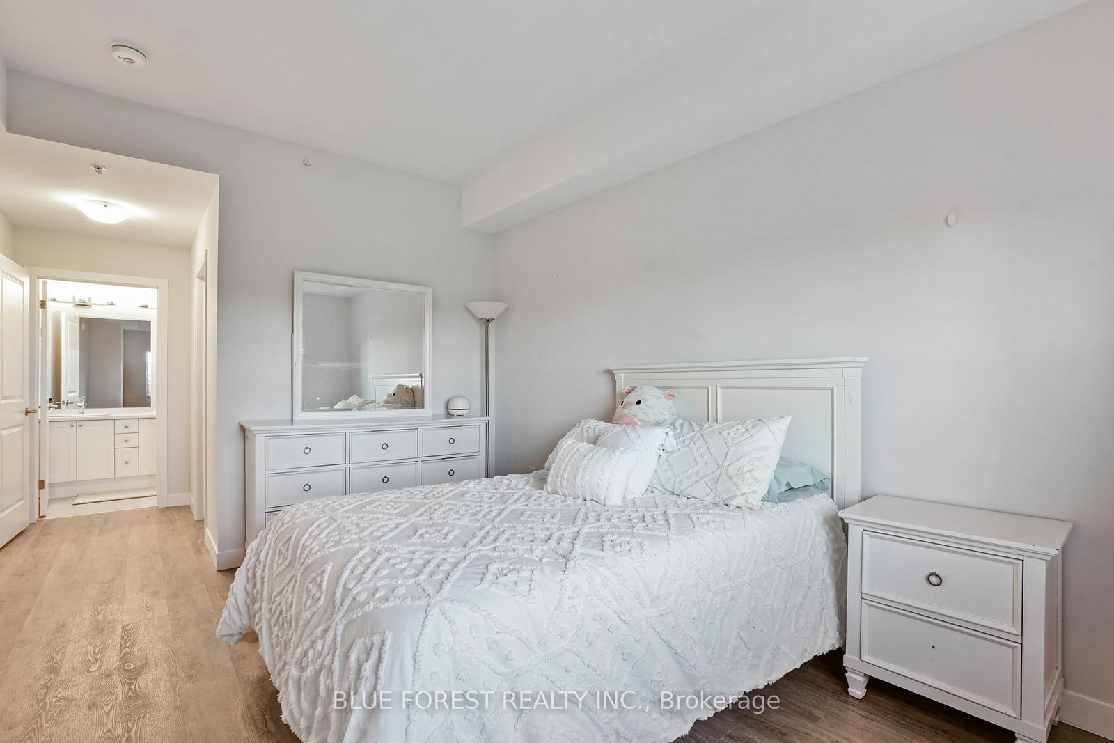 100 The Promenade • #307 • Central Elgin, ON photo 15