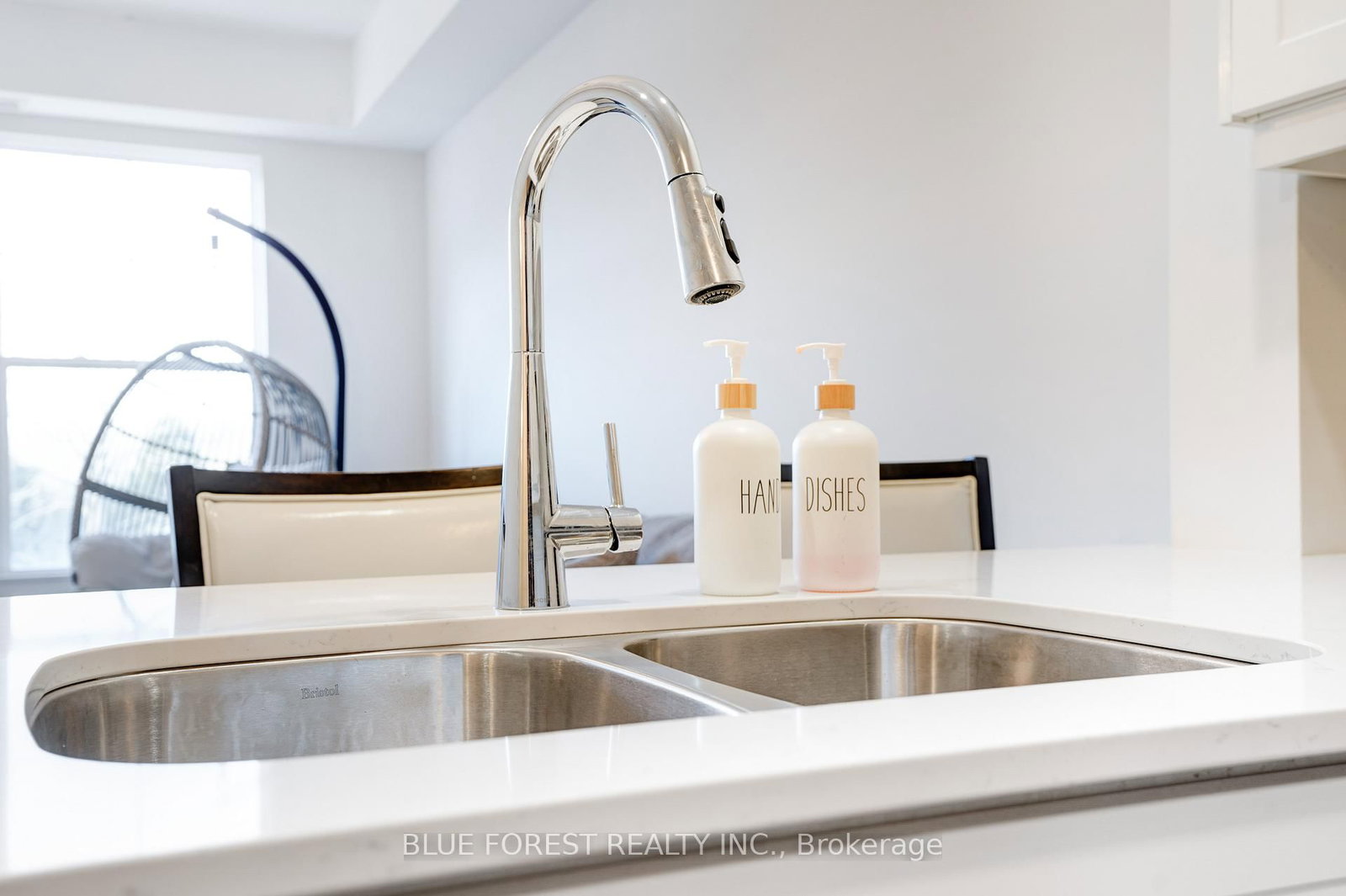 100 The Promenade • #307 • Central Elgin, ON photo 9