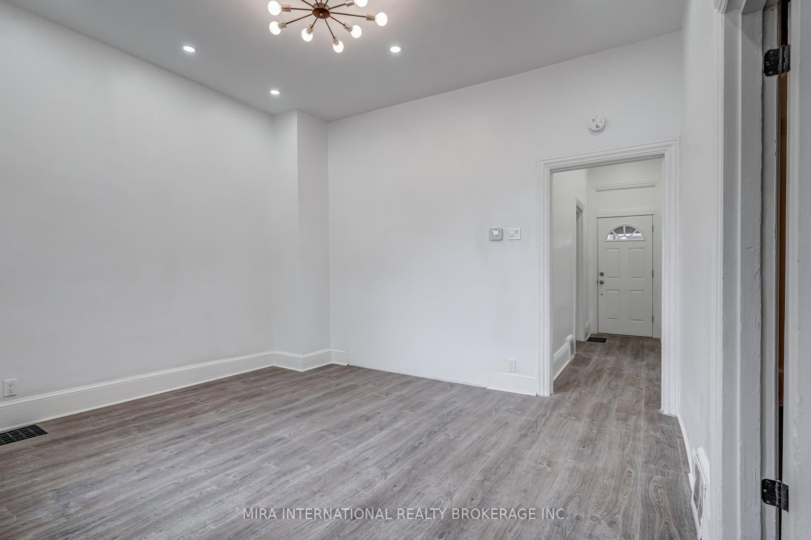 Detached House for lease at A-83 Simcoe Street, Hamilton, Ontario, L8L 3N3 - Beasley - MLS: X12931200