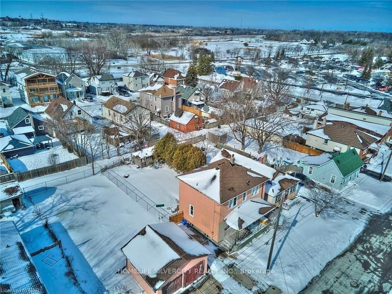 4129 Dyson Ave, Niagara Falls, L2E 3L6 | Image 3