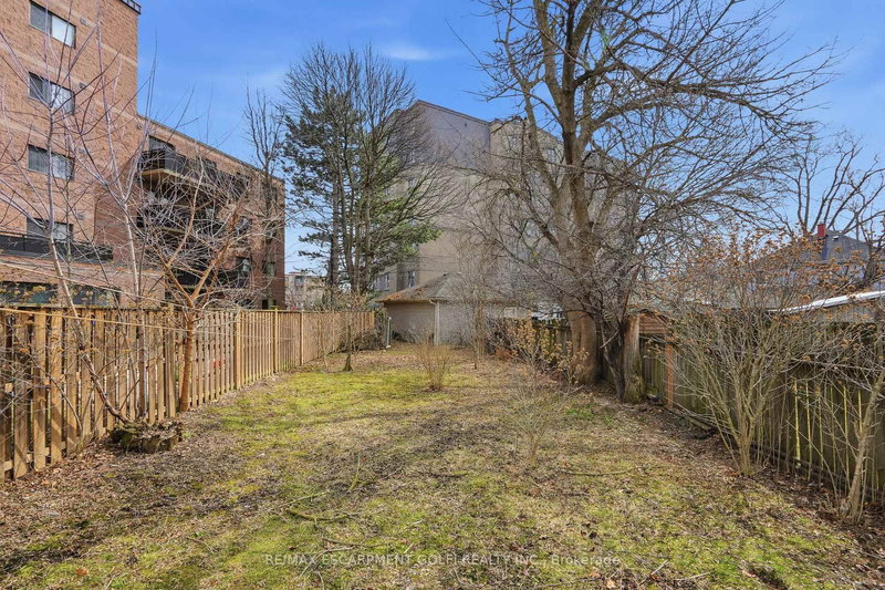 56 Welland Ave, St. Catharines, L2R 2M5 | Image 3