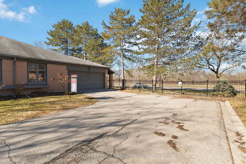 53 - 50 FIDDLERS GREEN Rd, London North, N6H 4T4 | Image 3