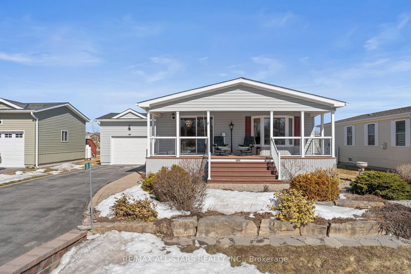 26 Creekside Circ, Kawartha Lakes, K0M 1L0 | Image 2