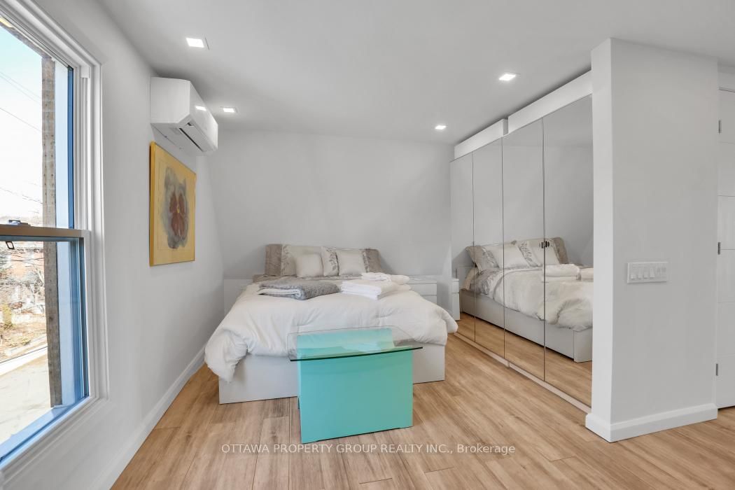 149 Concord Street S, Unit C - Photo 9