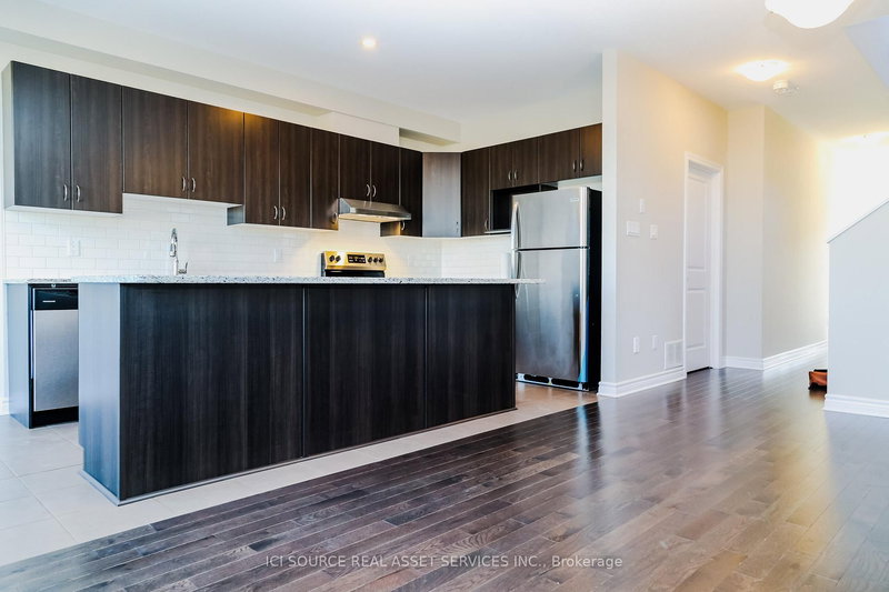193 Kimpton Dr, Ottawa, K2S 0C1 | Image 3