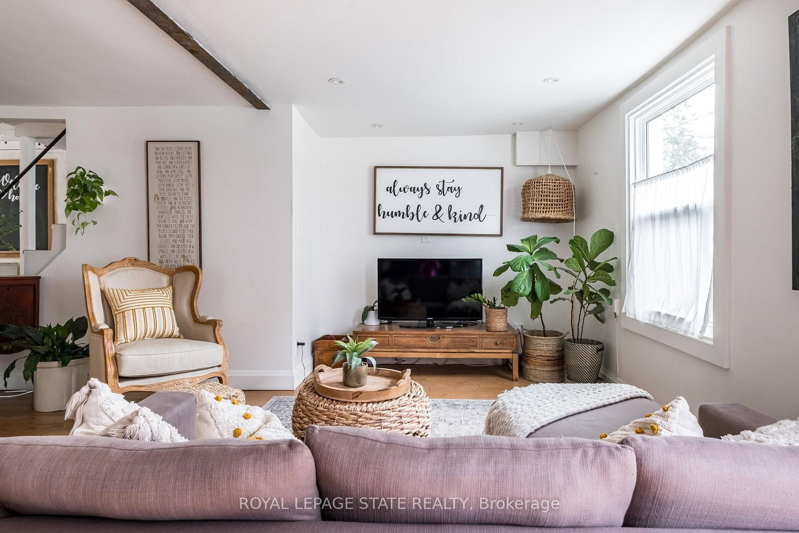 Detached House for sale at 39 Park Street, Hamilton, Ontario, L9H 1C9 - Dundas - MLS: X12932038