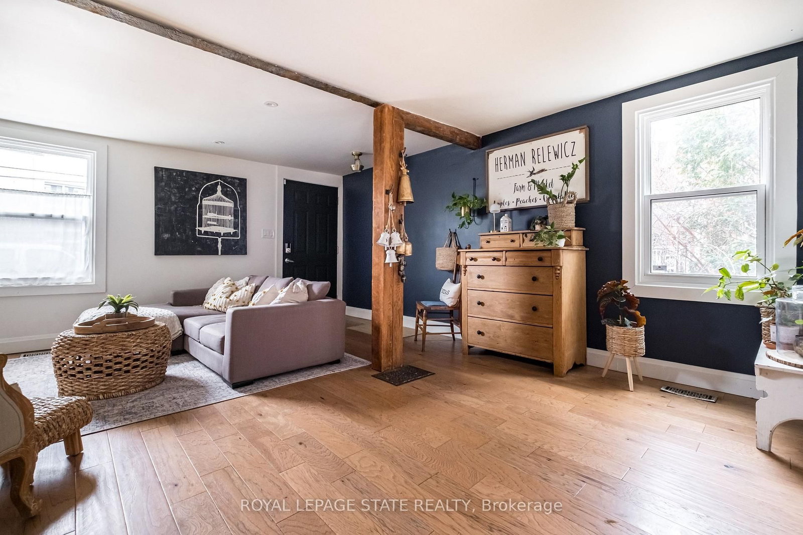 Detached House for sale at 39 Park Street, Hamilton, Ontario, L9H 1C9 - Dundas - MLS: X12932038