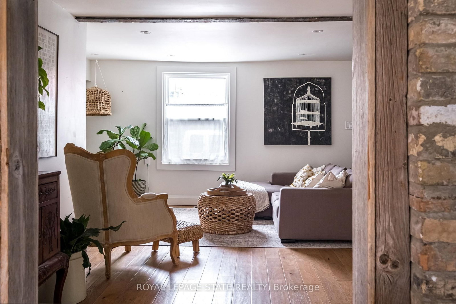 Detached House for sale at 39 Park Street, Hamilton, Ontario, L9H 1C9 - Dundas - MLS: X12932038