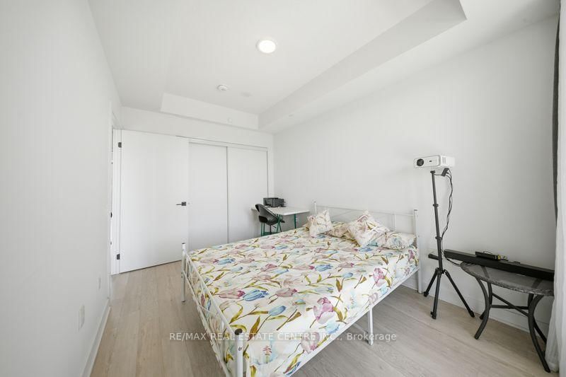 Condo for sale at 201-2782 Barton Street, Hamilton, Ontario, L8E 2J8 - Riverdale - MLS: X12932134