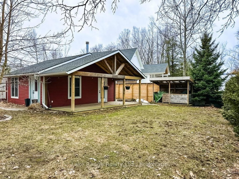 111 Sunrise Avenue W