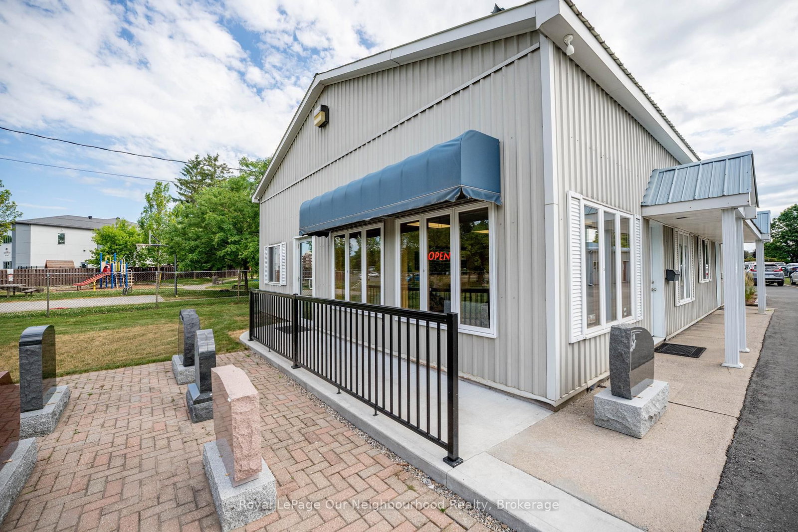 111 Toronto Road - Photo 3